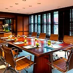 Hotel Barsey by Warwick 