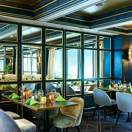 Hotel Barsey by Warwick 